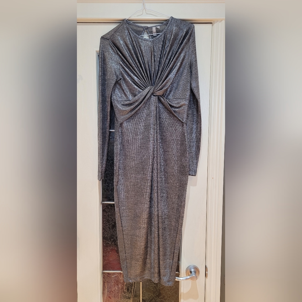 🎉Host Pick Long-sleeve Asos Maternity Silver Metallic Dress with Twist Detail